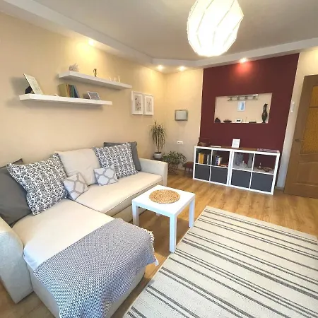 Cozy Home Apartment Lielvardes, Free Parking, Self Check-In Riga Extérieur photo